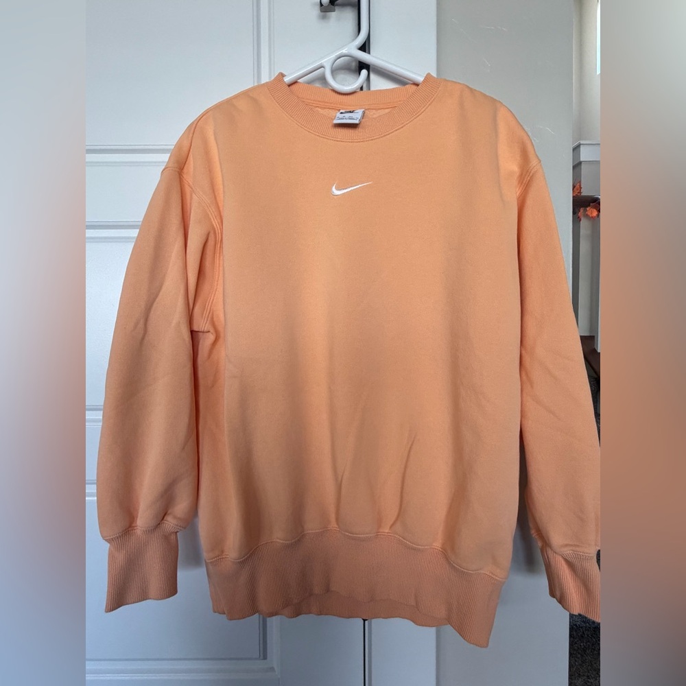 Women’s Nike Crewneck Sweatshirt Size XS